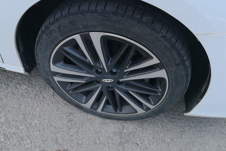 Used Chery Arrizo 8 2023 High-Performance Edition 2.0T DCT Powerfully Equipped Exterior 1
