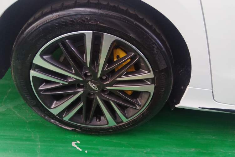 Used Chery Arrizo 8 2023 High-Performance Edition 2.0T DCT Powerfully Equipped Exterior 5