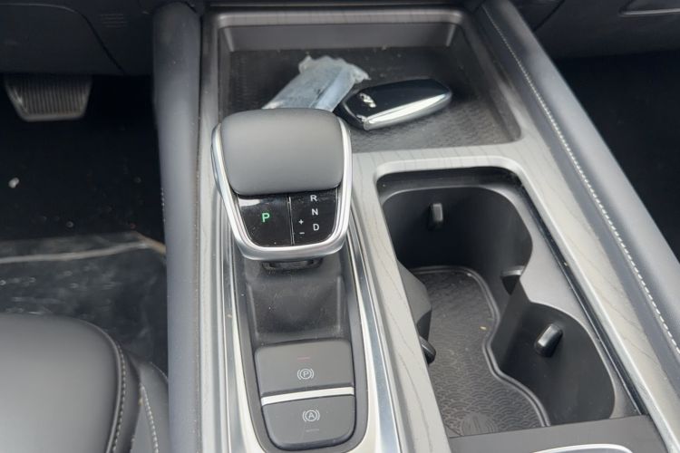 Used Chery Arrizo 8 2023 1.6T DCT Ya Gear Lever