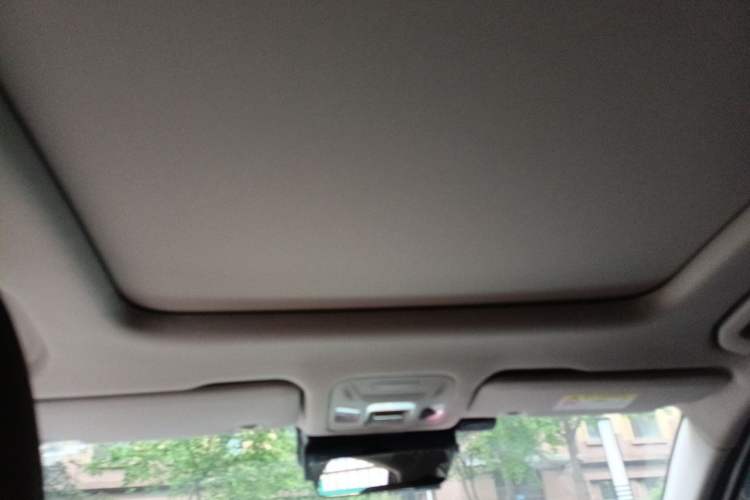 Used Chery Arrizo 8 2023 High-Performance Edition 2.0T DCT Powerfully Equipped Headliner