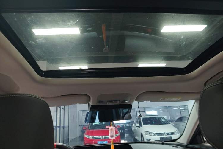 Used Chery Arrizo 8 2023 High-Performance Edition 2.0T DCT Powerfully Equipped Headliner