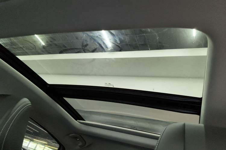 Used Chery Arrizo 8 2023 High-Performance Edition 2.0T DCT Powerfully Equipped Headliner