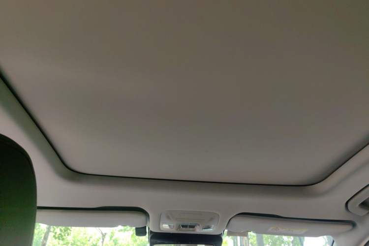 Used Chery Arrizo 8 2023 High-Performance Edition 2.0T DCT Powerfully Equipped Headliner