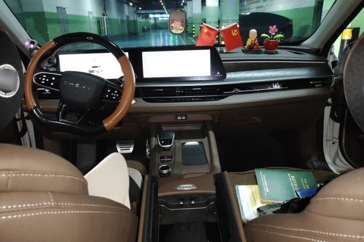 Used Chery Arrizo 8 2023 High-Energy Edition 2.0T DCT Luxury Interior 2
