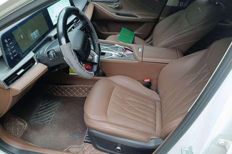 Used Chery Arrizo 8 2023 High-Performance Edition 2.0T DCT Powerfully Equipped Left Front Seat