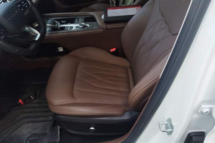 Used Chery Arrizo 8 2023 High-Performance Edition 2.0T DCT Powerfully Equipped Left Front Seat