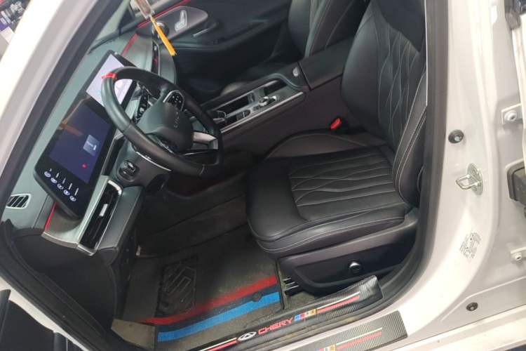 Used Chery Arrizo 8 2023 High-Performance Edition 2.0T DCT Powerfully Equipped Left Front Seat