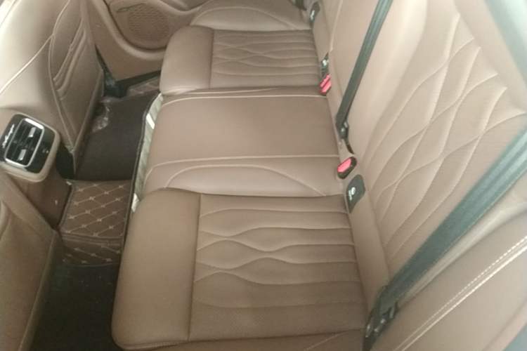 Used Chery Arrizo 8 2023 High-Performance Edition 2.0T DCT Powerfully Equipped Left Rear Seat
