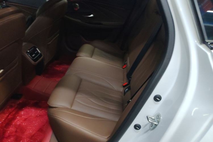 Used Chery Arrizo 8 2023 High-Performance Edition 2.0T DCT Powerfully Equipped Left Rear Seat