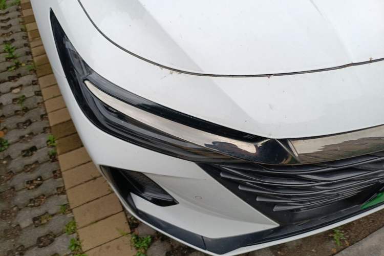 Used Chery Arrizo 8 2023 High-Performance Edition 2.0T DCT Powerfully Equipped Right Front Headlight