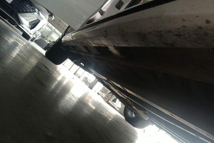 Used Chery Arrizo 8 2023 High-Performance Edition 2.0T DCT Powerfully Equipped Right Side Sill