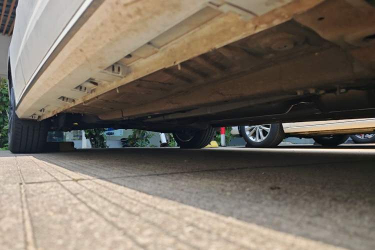Used Chery Arrizo 8 2023 High-Performance Edition 2.0T DCT Powerfully Equipped Right Side Sill