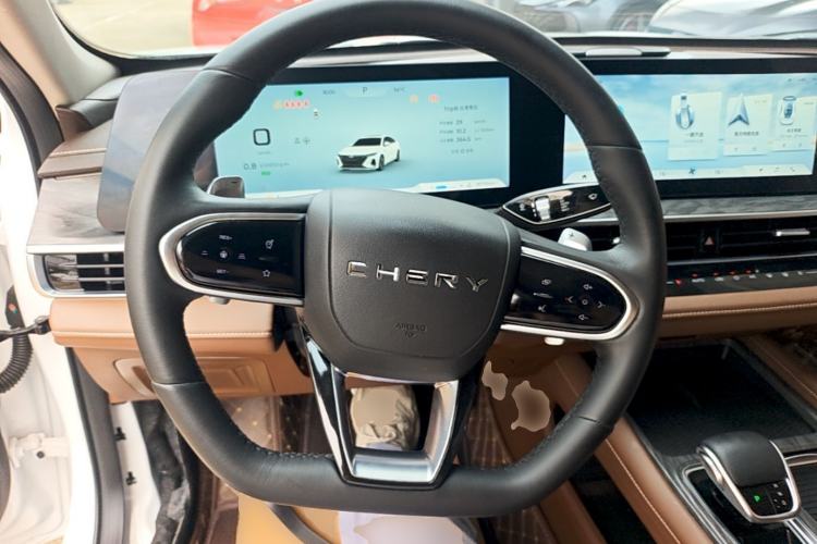 Used Chery Arrizo 8 2023 High-Performance Edition 2.0T DCT Powerfully Equipped Steering Wheel