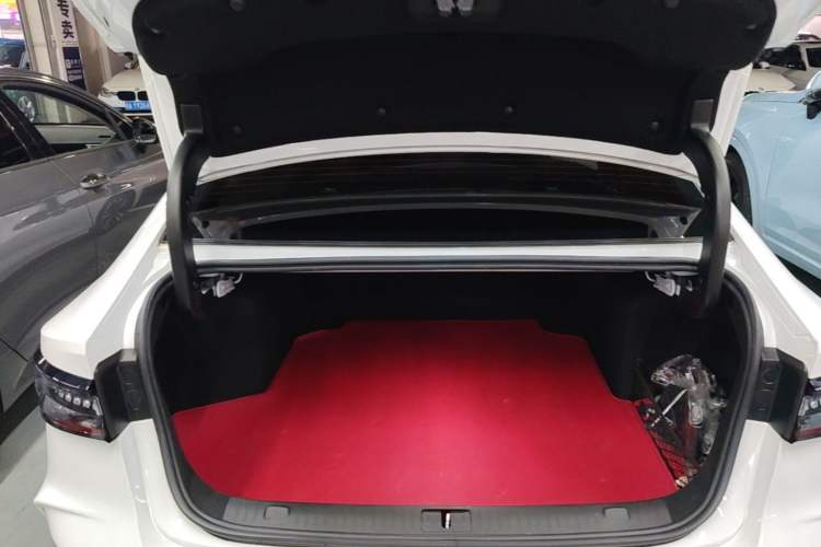 Used Chery Arrizo 8 2023 High-Performance Edition 2.0T DCT Powerfully Equipped Trunk