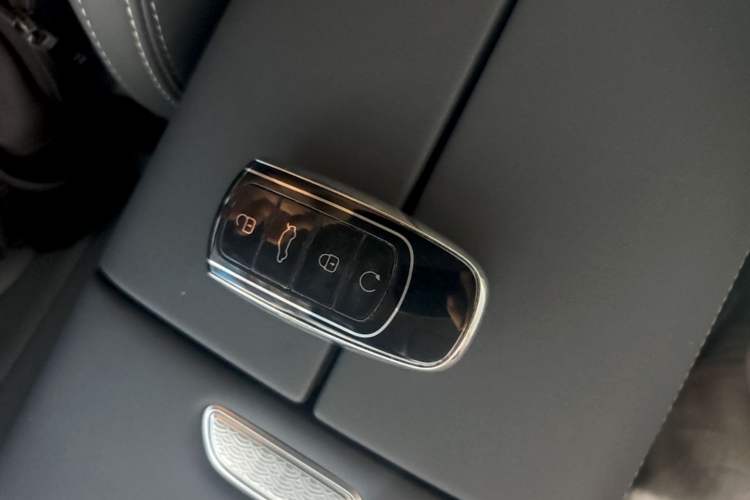 Used Chery Arrizo 8 2023 1.6T DCT Elite Vehicle Key