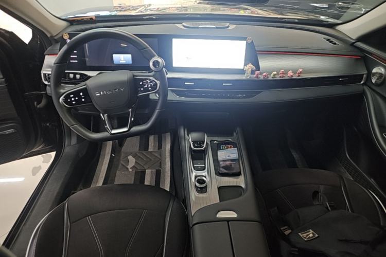 Used Chery Arrizo 8 2024 1.6T DCT Rui Center Console