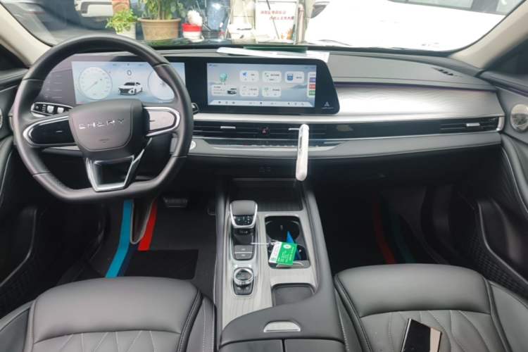 Used Chery Arrizo 8 2024 1.6T DCT Smart Center Console