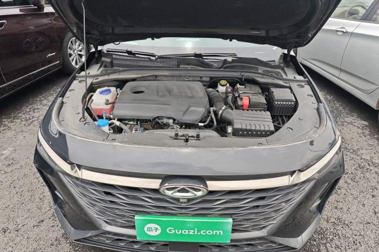 Used Chery Arrizo 8 2024 High-Performance Edition 2.0T DCT Powerfully Tuned Engine Bay
