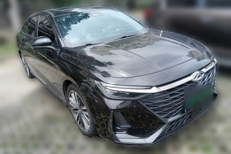 Used Chery Arrizo 8 2024 High-Performance Edition 2.0T DCT Powerfully Tuned Front Right 45 Deg