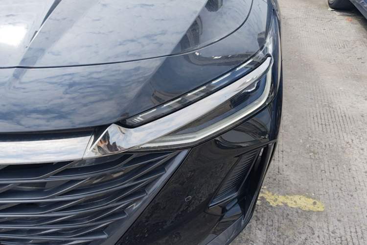 Used Chery Arrizo 8 2024 High-Performance Edition 2.0T DCT Powerfully Tuned Left Front Headlight