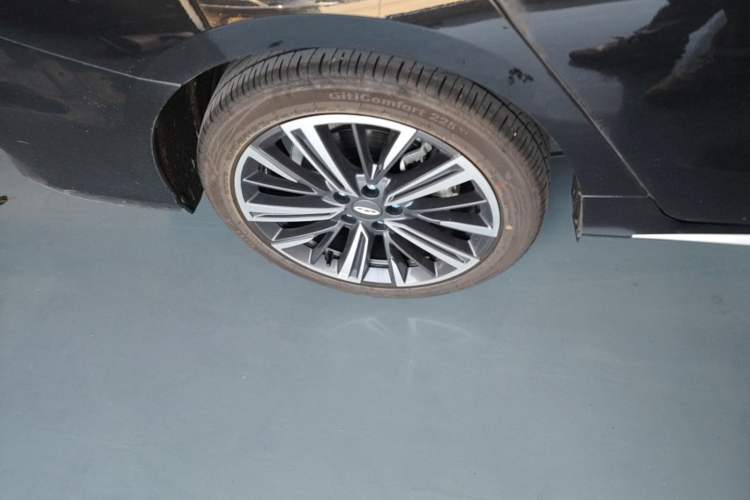 Used Chery Arrizo 8 2024 1.6T DCT Rui Right Rear Wheel Hub