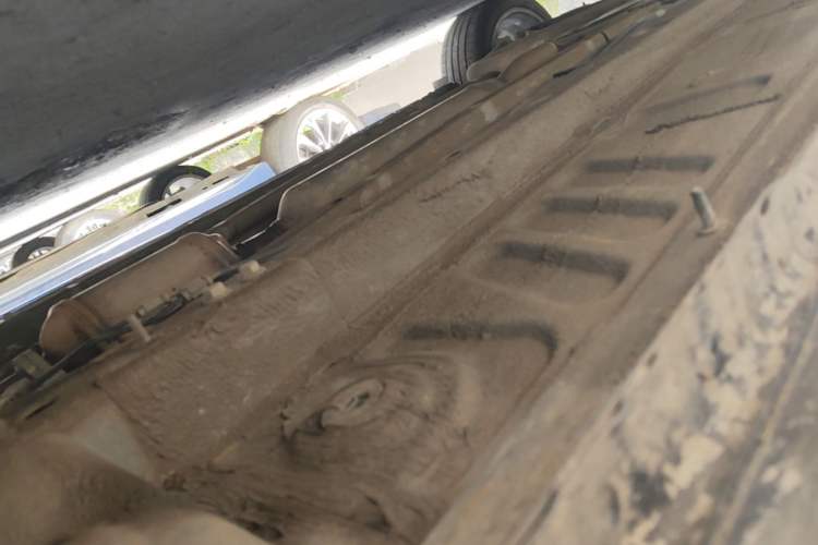 Used Chery Arrizo 8 2024 High-Performance Edition 2.0T DCT Powerfully Tuned Right Side Sill