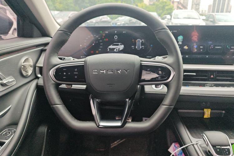 Used Chery Arrizo 8 2024 High-Performance Edition 2.0T DCT Powerfully Tuned Steering Wheel