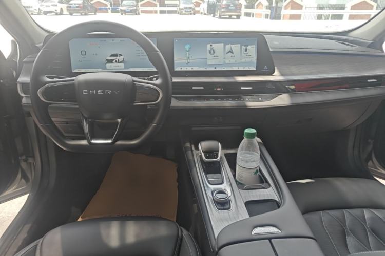 Used Chery Arrizo 8 2024 1.6T DCT Rui Center Console