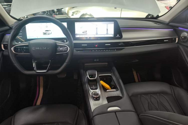 Used Chery Arrizo 8 2024 1.6T DCT Rui Center Console