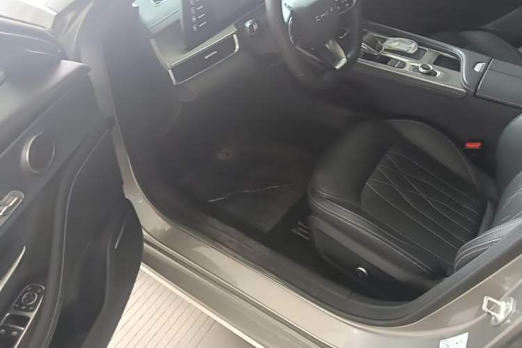 Used Chery Arrizo 8 2024 1.6T DCT Rui Driver Seat