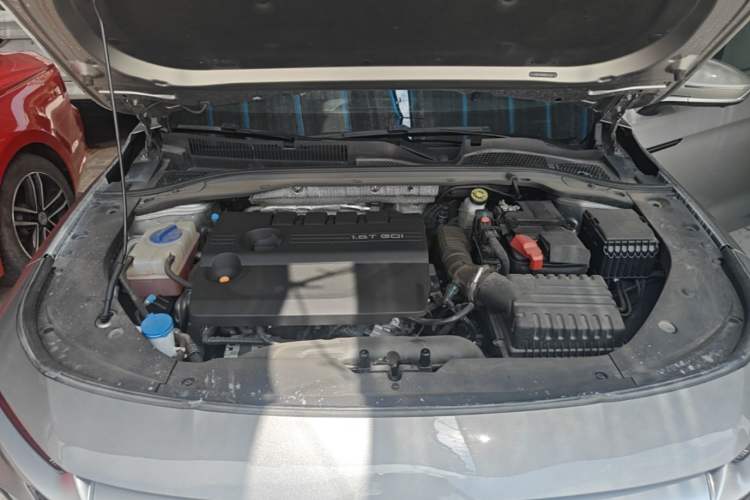 Used Chery Arrizo 8 2024 1.6T DCT Rui Engine Bay
