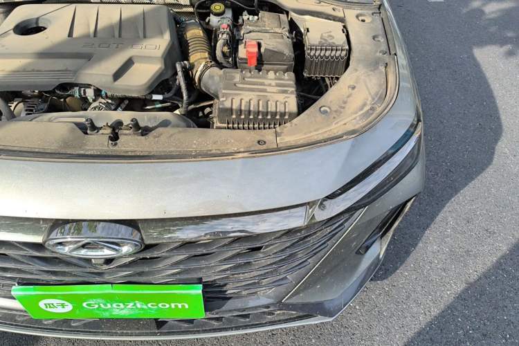 Used Chery Arrizo 8 2024 High-Performance Edition 2.0T DCT Powerfully Tuned Engine Bay Left