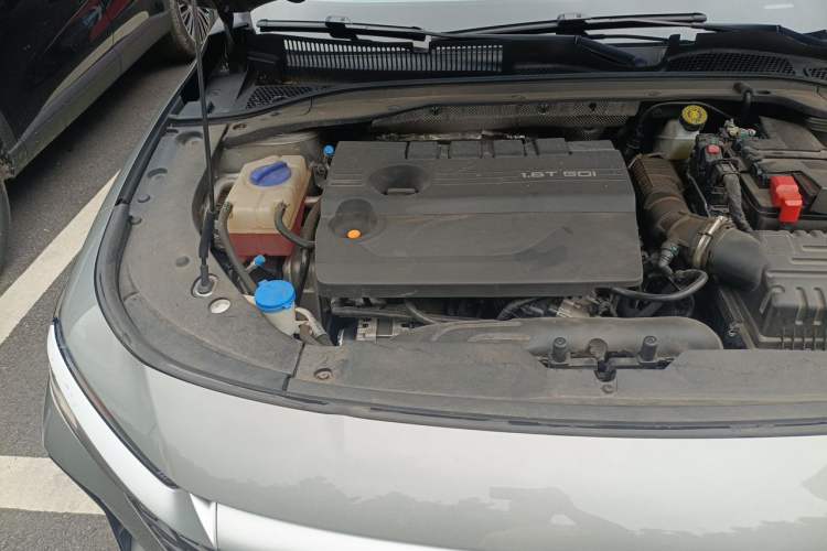 Used Chery Arrizo 8 2024 1.6T DCT Rui Engine Bay Right
