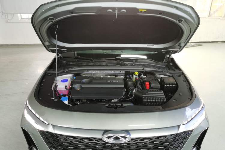 Used Chery Arrizo 8 2024 1.6T DCT Rui Engine Bay