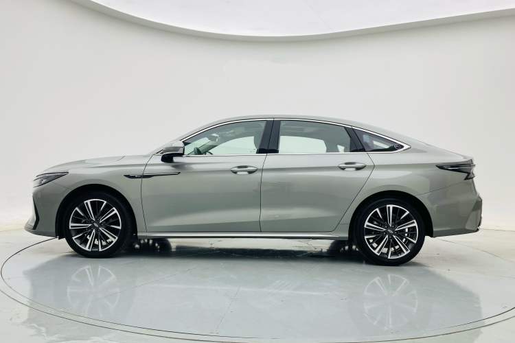 Used Chery Arrizo 8 2024 1.6T DCT Rui Exterior 4