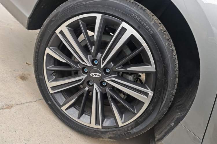 Used Chery Arrizo 8 2024 1.6T DCT Rui Exterior 5