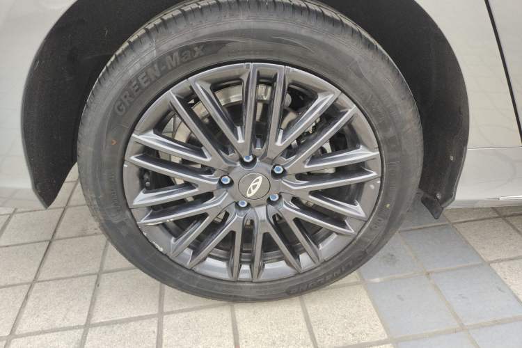 Used Chery Arrizo 8 2024 1.6T DCT Excellence Edition Exterior 5