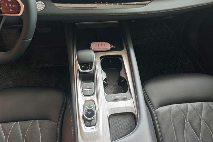 Used Chery Arrizo 8 2024 1.6T DCT Rui Gear Lever