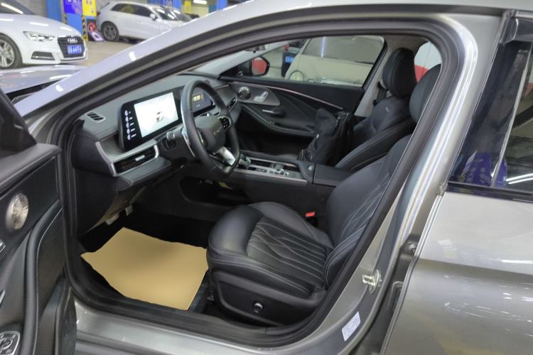 Used Chery Arrizo 8 2024 High-Performance Edition 2.0T DCT Powerfully Tuned Left Front Seat
