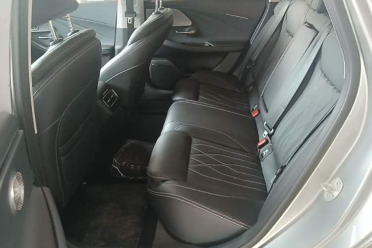 Used Chery Arrizo 8 2024 1.6T DCT Rui Left Rear Seat