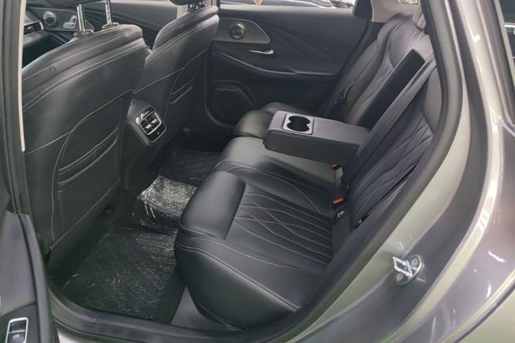 Used Chery Arrizo 8 2024 1.6T DCT Rui Left Rear Seat