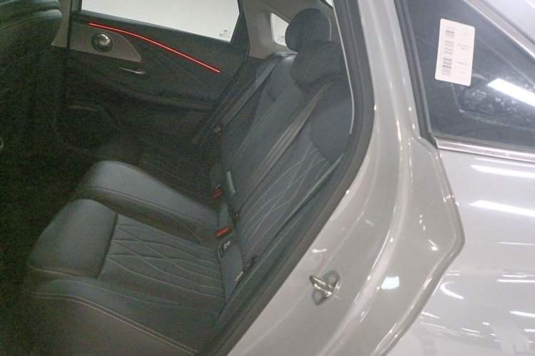 Used Chery Arrizo 8 2024 1.6T DCT Smart Left Rear Seat