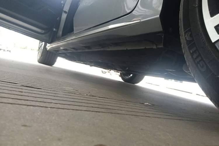 Used Chery Arrizo 8 2024 1.6T DCT Rui Left Side Sill