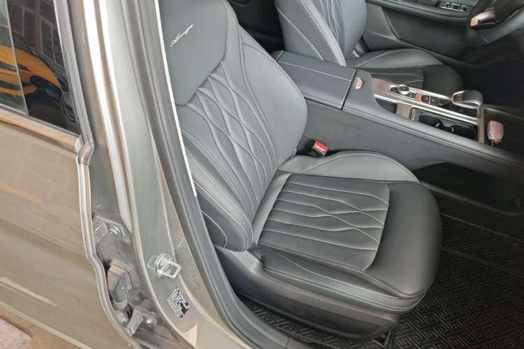 Used Chery Arrizo 8 2024 1.6T DCT Rui Right Front Seat
