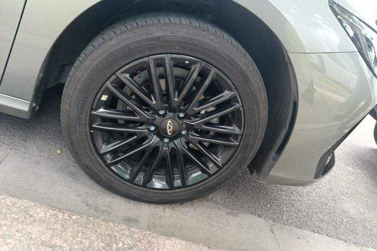 Used Chery Arrizo 8 2024 1.6T DCT Excellence Edition Right Front Wheel Hub
