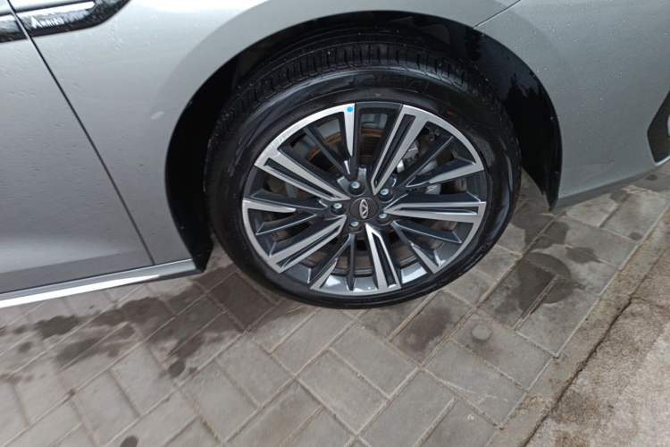 Used Chery Arrizo 8 2024 1.6T DCT Rui Right Front Wheel Hub