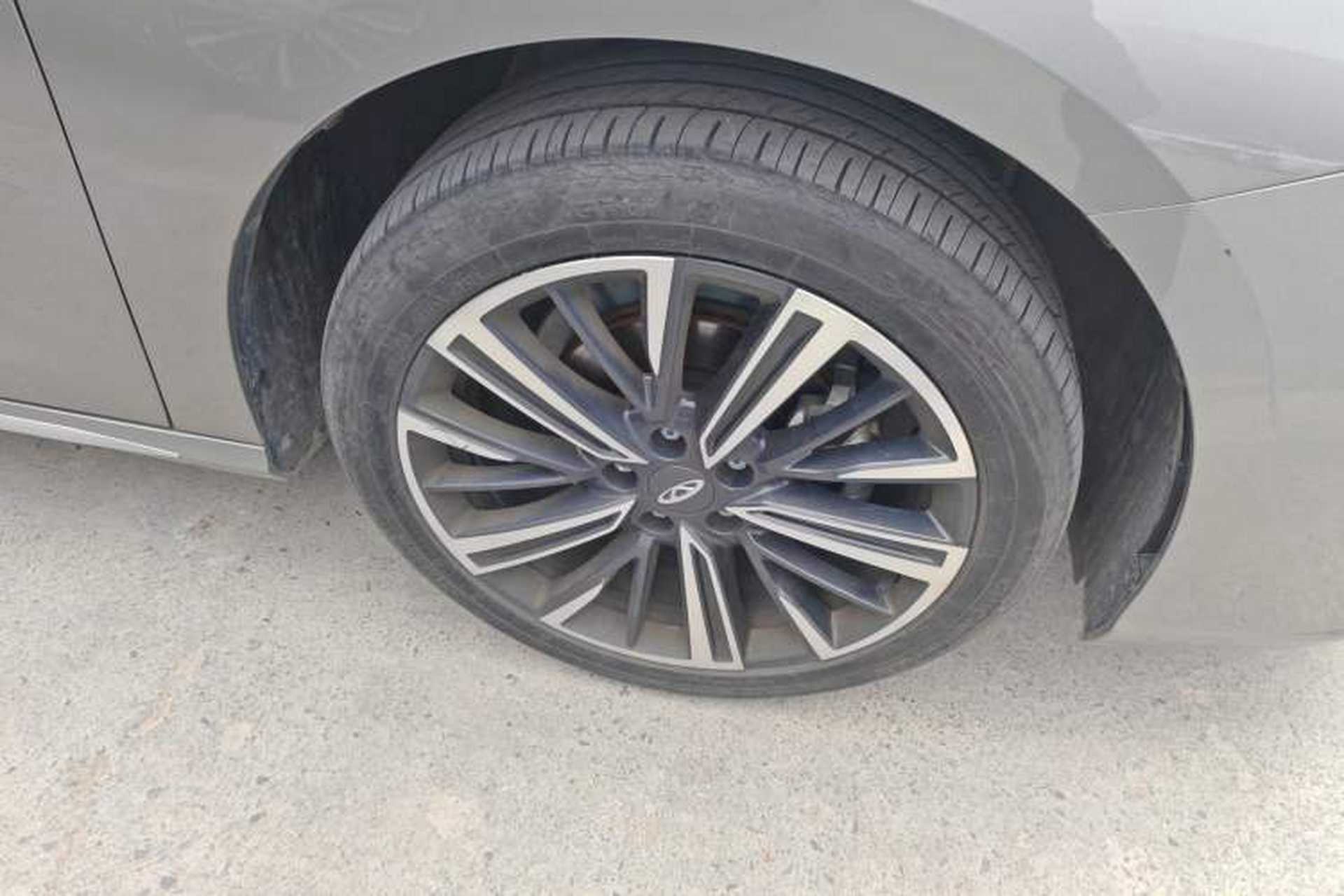 Used Chery Arrizo 8 2024 1.6T DCT Rui Right Front Wheel Hub
