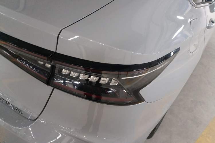 Used Chery Arrizo 8 2024 1.6T DCT Smart Right Rear Taillight
