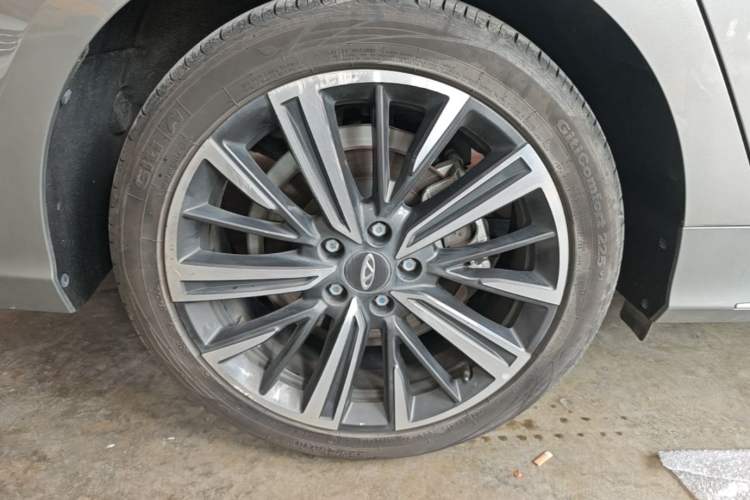 Used Chery Arrizo 8 2024 1.6T DCT Rui Right Rear Wheel Hub