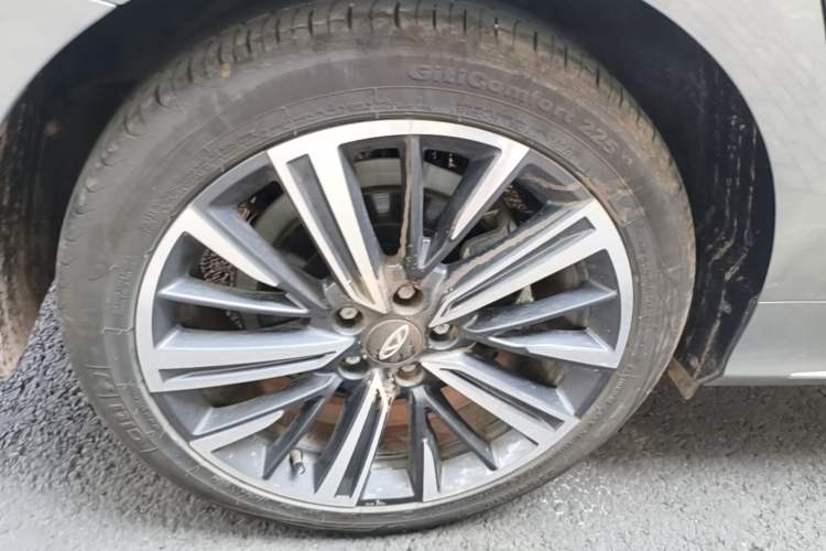 Used Chery Arrizo 8 2024 1.6T DCT Rui Right Rear Wheel Hub
